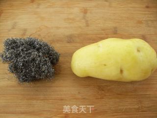 【最适合夏天食用的家常小菜】炝拌酸辣土豆丝的做法步骤：3