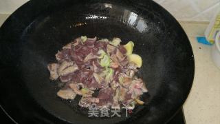 炒肝尖的做法步骤：5