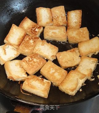 香菇豆腐煲的做法步骤：5