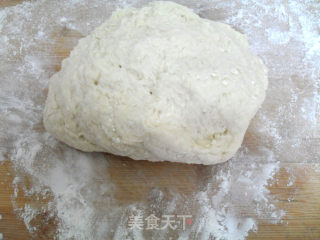 简单易做的——酥松葱花油饼（附烫面的详细做法）的做法步骤：7