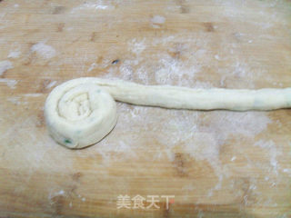 简单易做的——酥松葱花油饼（附烫面的详细做法）的做法步骤：19
