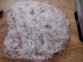 韭菜合子的做法步骤：1