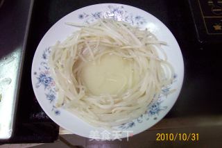 富贵银丝烩鱼丸的做法步骤：4