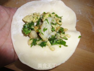 香椿扇贝水煎饺的做法步骤：7