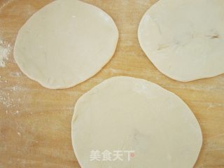 鸡蛋灌饼的做法步骤：4
