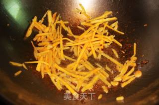 泡姜炒牛肉丝的做法步骤：5