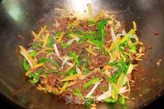 泡姜炒牛肉丝的做法步骤：7