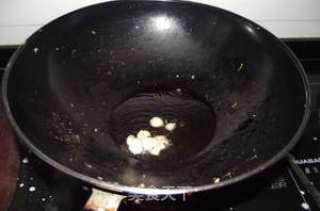 牛肉酸菜包的做法步骤：2
