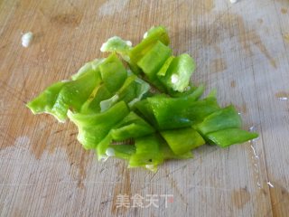 翠玉虾球的做法步骤：3