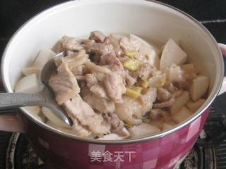杏鲍菇鲥虾肉片豆腐汤的做法步骤：7
