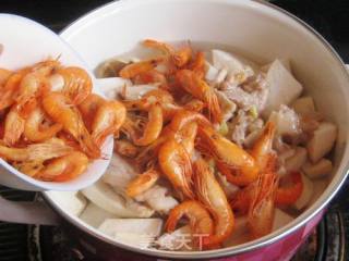 杏鲍菇鲥虾肉片豆腐汤的做法步骤：8