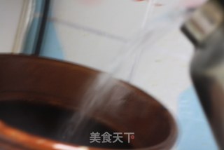 海带筒骨汤的做法步骤：4
