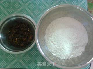 脆皮干菜千层饼的做法步骤：1