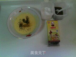 葱香肉馅鸡蛋煎饼的做法步骤：3