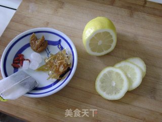 柠檬咸金桔柚子茶的做法步骤：1