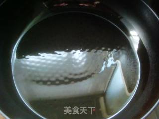 槐花鸡蛋饼的做法步骤：7