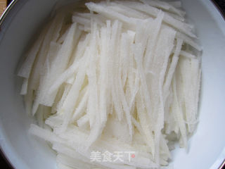 凉拌萝卜丝的做法步骤：3