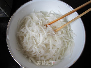 凉拌萝卜丝的做法步骤：4