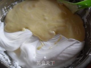 戚风蛋糕的做法步骤：7