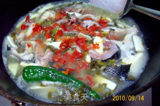 泡椒酸菜乌龙鱼的做法步骤：7