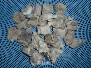 排骨炖油豆的做法步骤：5