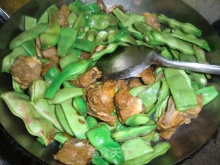 排骨炖油豆的做法步骤：9