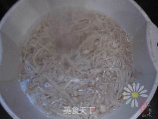 鱼香金针菇的做法步骤：5