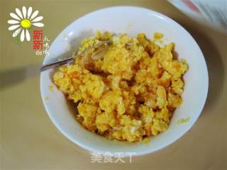 蛋黄焗锅巴的做法步骤：3