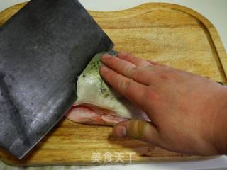 清蒸鳜鱼的做法步骤：2