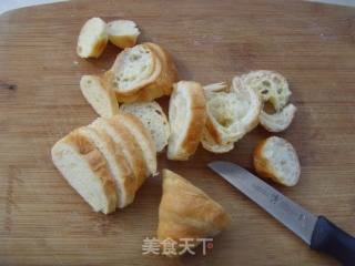 水果面包布丁的做法步骤：1