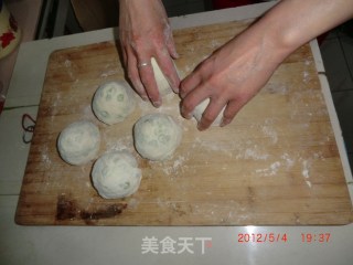 榆钱馒头的做法步骤：8