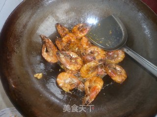 糖醋虾的做法步骤：8