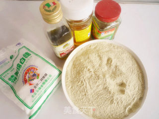 绿豆糕的做法步骤：1