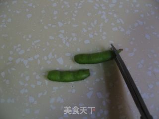 五香毛豆的做法步骤：2