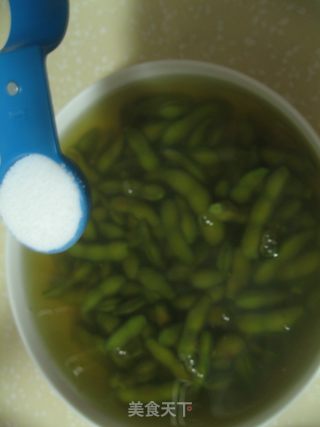 五香毛豆的做法步骤：11