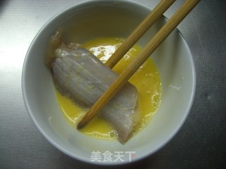 红烧带鱼的做法步骤：2