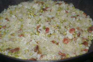 腊肠碗豆焖饭的做法步骤：8