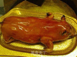 烤乳猪的做法步骤：11
