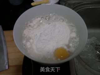 深夜里的包子---鲜肉小笼包的做法步骤：3