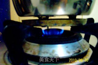 臭咸方圆蒸显鲜 七夕满月映翡翠 五香栗子鸡翅煲 “免火再煮一锅焖”的做法步骤：17