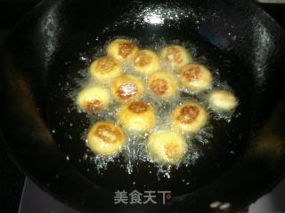 奶香土豆丸子的做法步骤：12