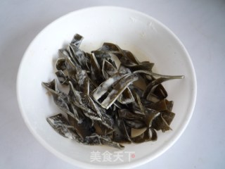 海带别样吃法——香酥海带的做法步骤：3