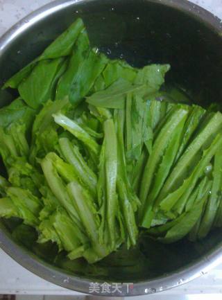 肉末油麦菜的做法步骤：1