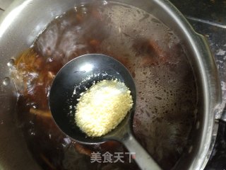 茶树菇龙骨汤的做法步骤：6