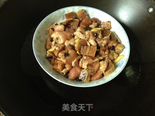 五花肉蒸咸鱼的做法步骤：4