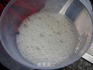自制猪肉丸的做法步骤：4