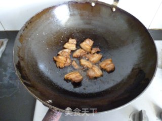 五花肉炒芦笋的做法步骤：5