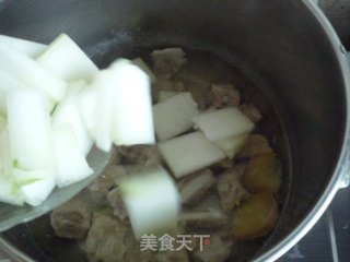 适合夏天的靓汤——冬瓜排骨汤的做法步骤：6