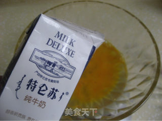 草莓麦芬蛋糕的做法步骤：4