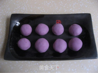 紫糯鲜肉汤圆的做法步骤：16